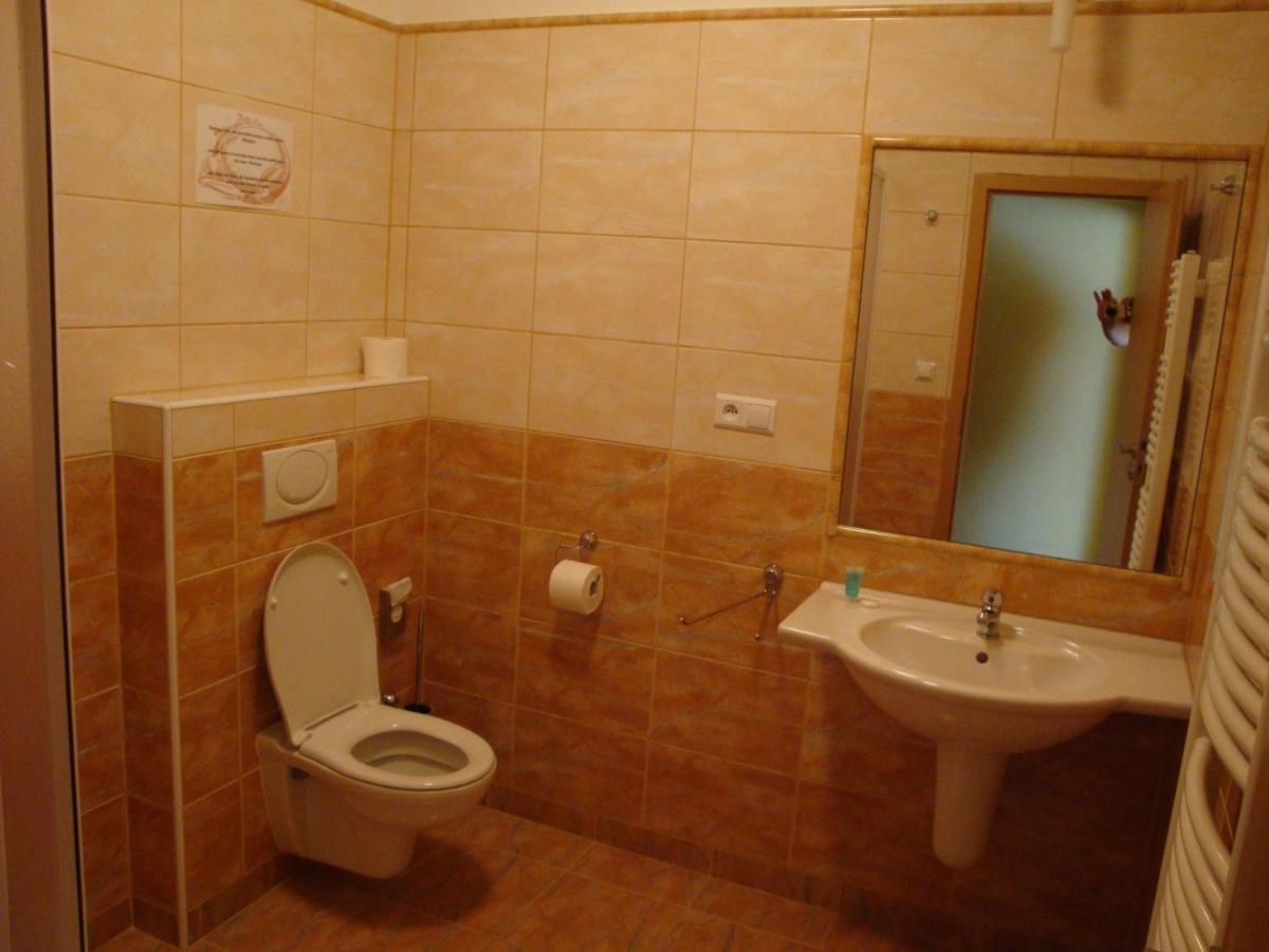 Hotel Lazne Evzenie Klášterec nad Ohří Pokoj fotografie