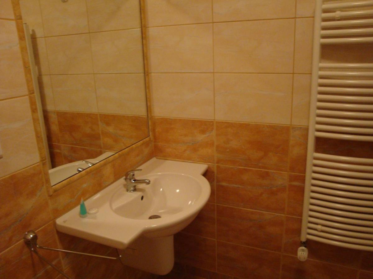Hotel Lazne Evzenie Klášterec nad Ohří Pokoj fotografie