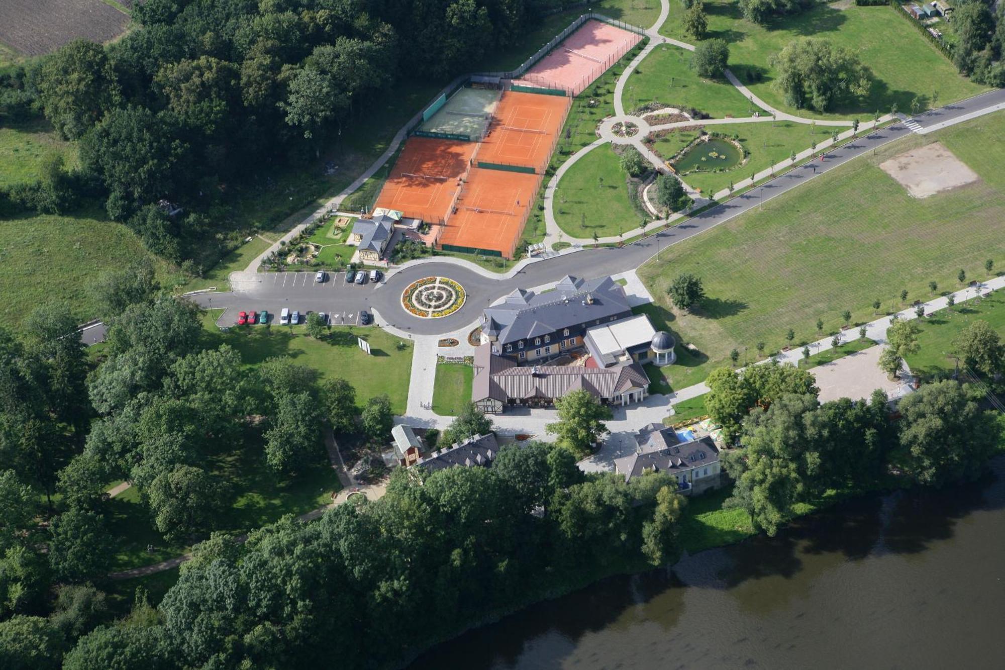 Hotel Lazne Evzenie Klášterec nad Ohří Exteriér fotografie